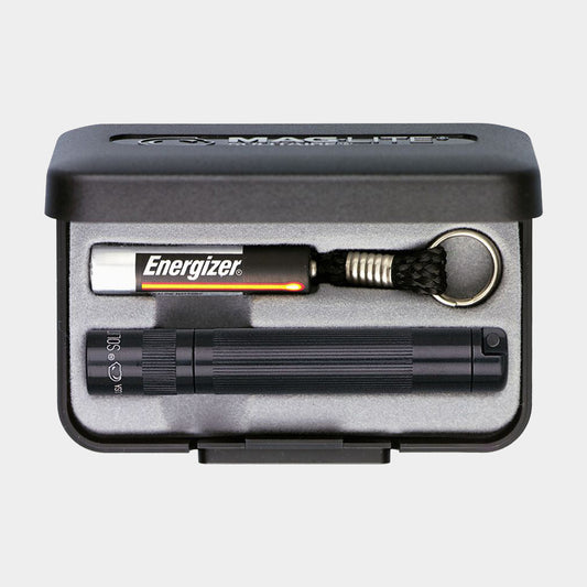 A light gray background product photo of the Mag-Lite Solitaire Pocket Flashlight keychain displayed in carrying case.